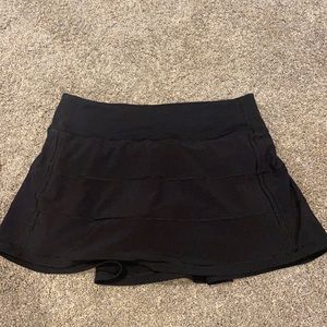 Lulu lemon skirt